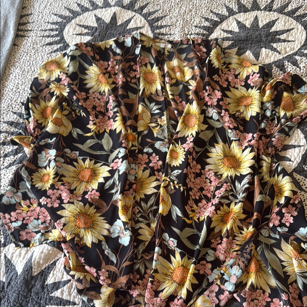 Maurices Black and Yellow Floral Kimono